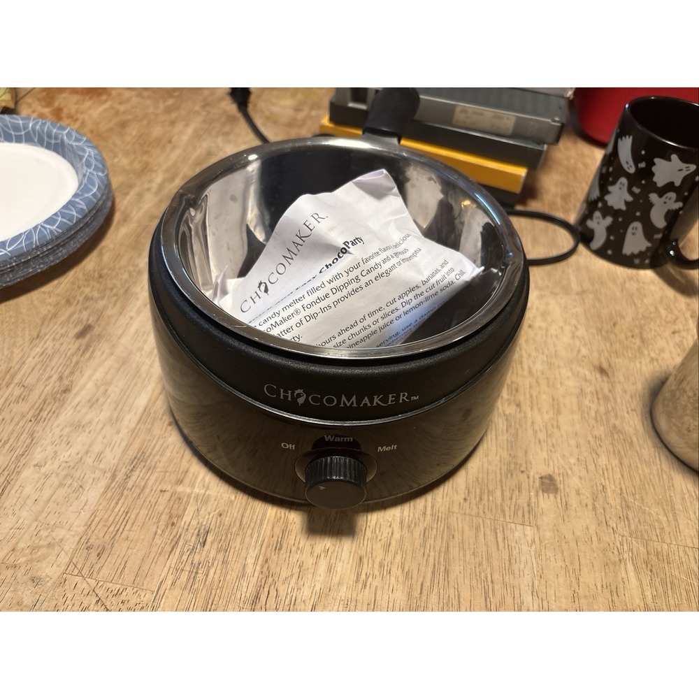 Wilton ChocoMaker Deluxe Electric Chocolate Melting Pot Black CM520AU 2.4 Cup